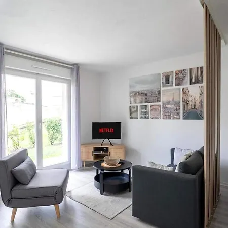 Apartmán Cosy - Terrace & Parking - Close To Paris *